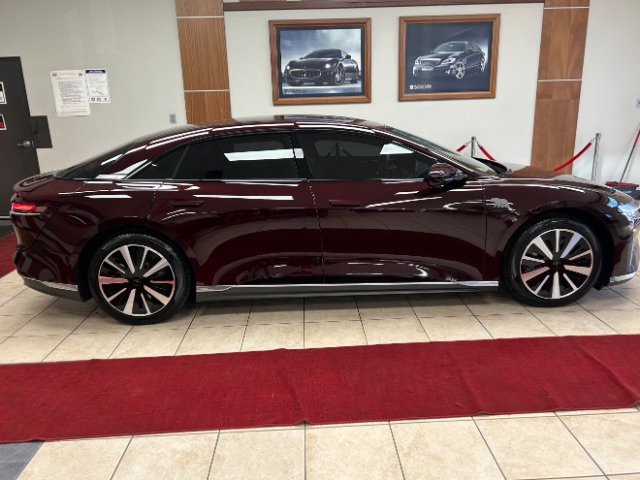 Used 2024 Lucid Air Touring image 5