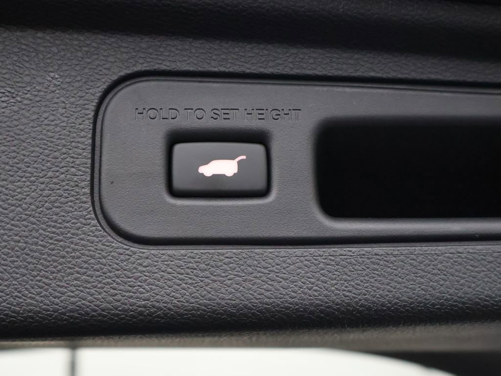 Certified 2026 Honda Odyssey Elite image 18