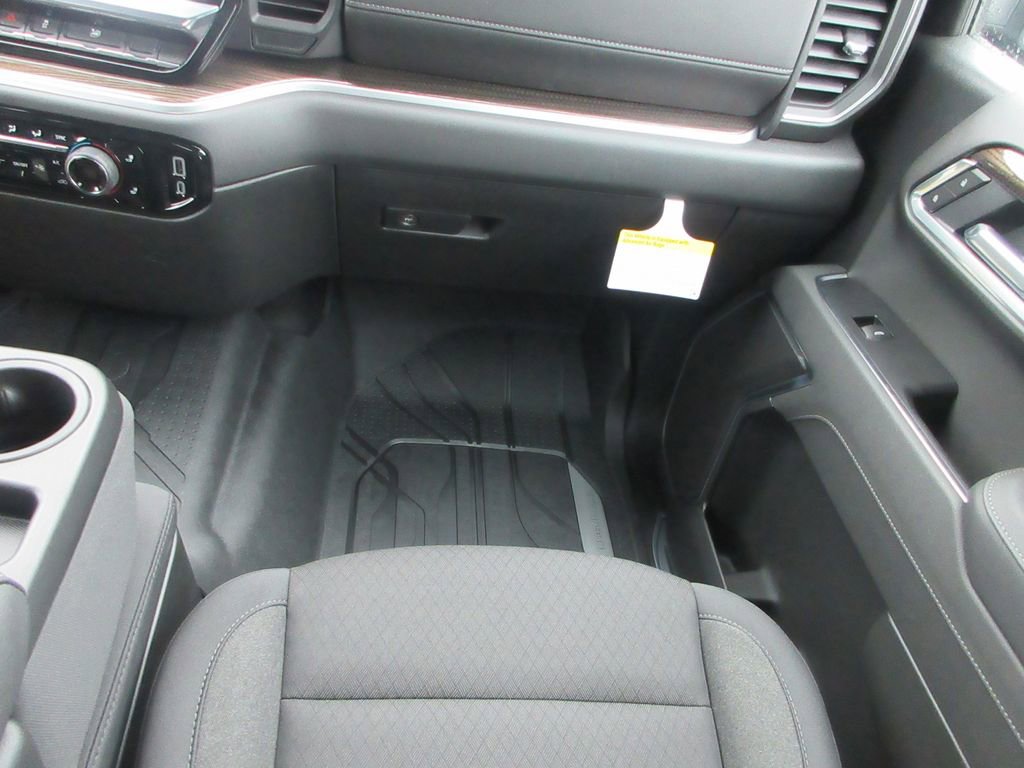 Used 2026 Chevrolet Silverado 1500 RST w/ RST Select Package image 32