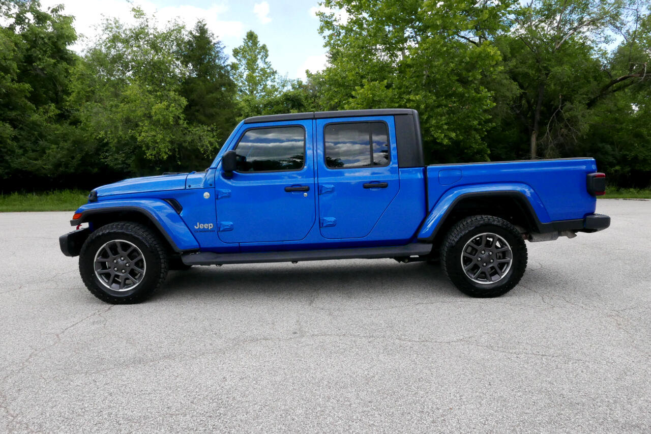Used 2020 Jeep Gladiator Overland image 2