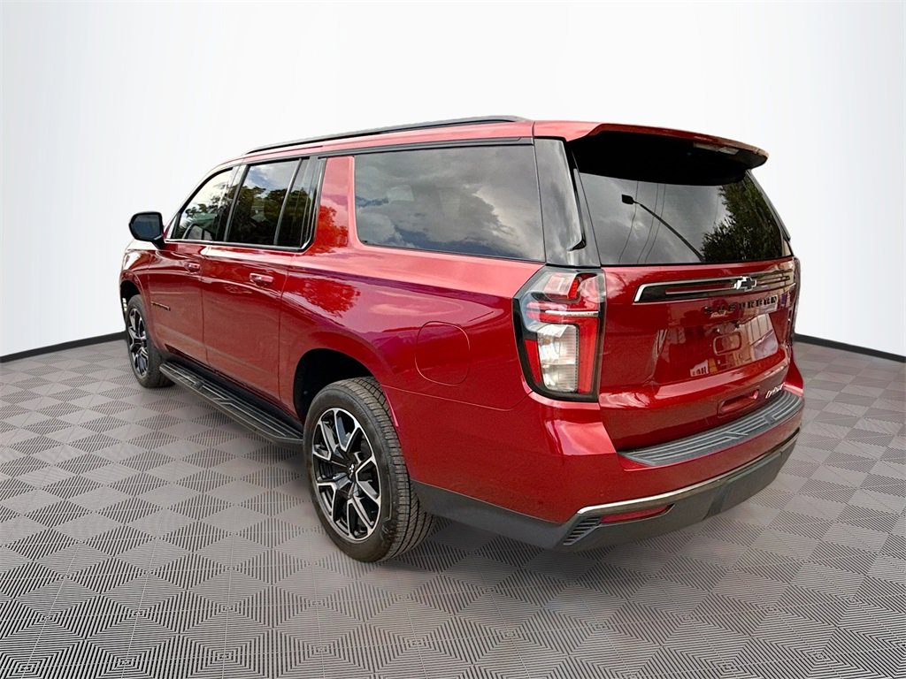 Used 2021 Chevrolet Suburban RST image 6