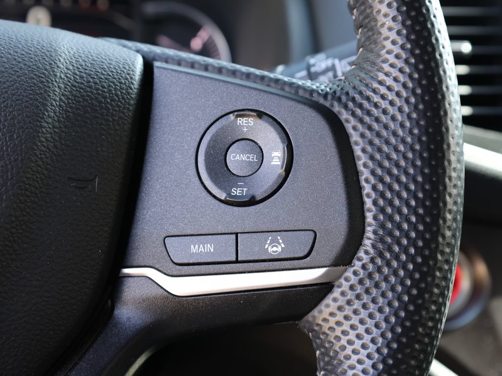Used 2025 Honda Passport EX-L image 39