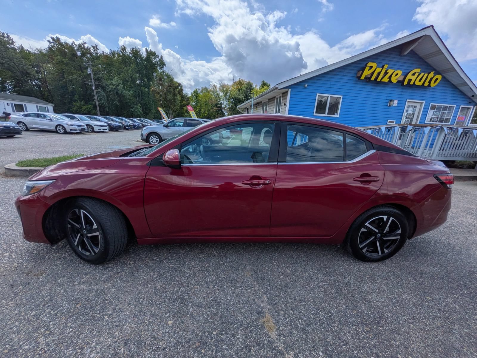 Used 2024 Nissan Sentra SV FWD image 3
