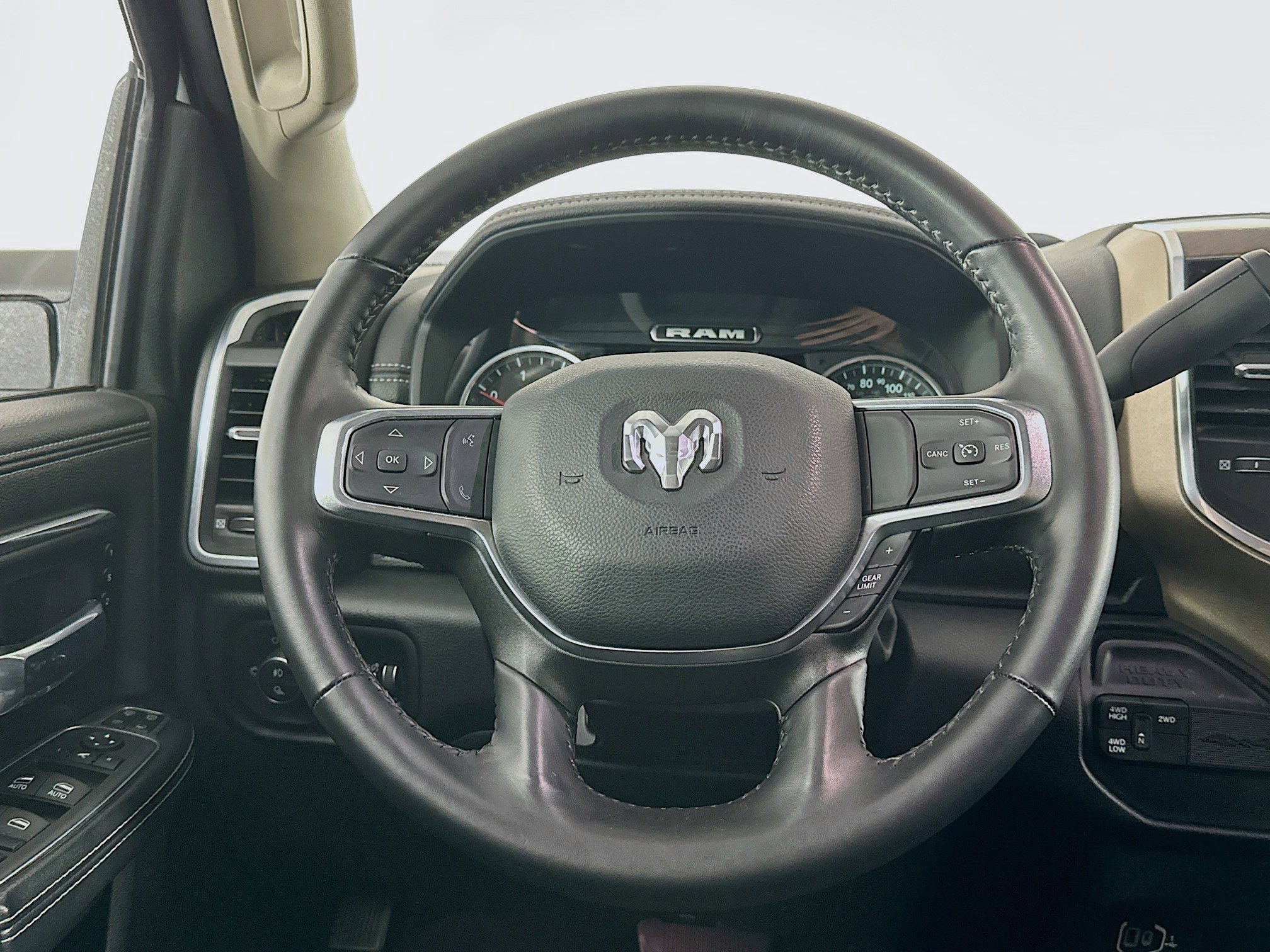 Used 2024 RAM 2500 Laramie image 18