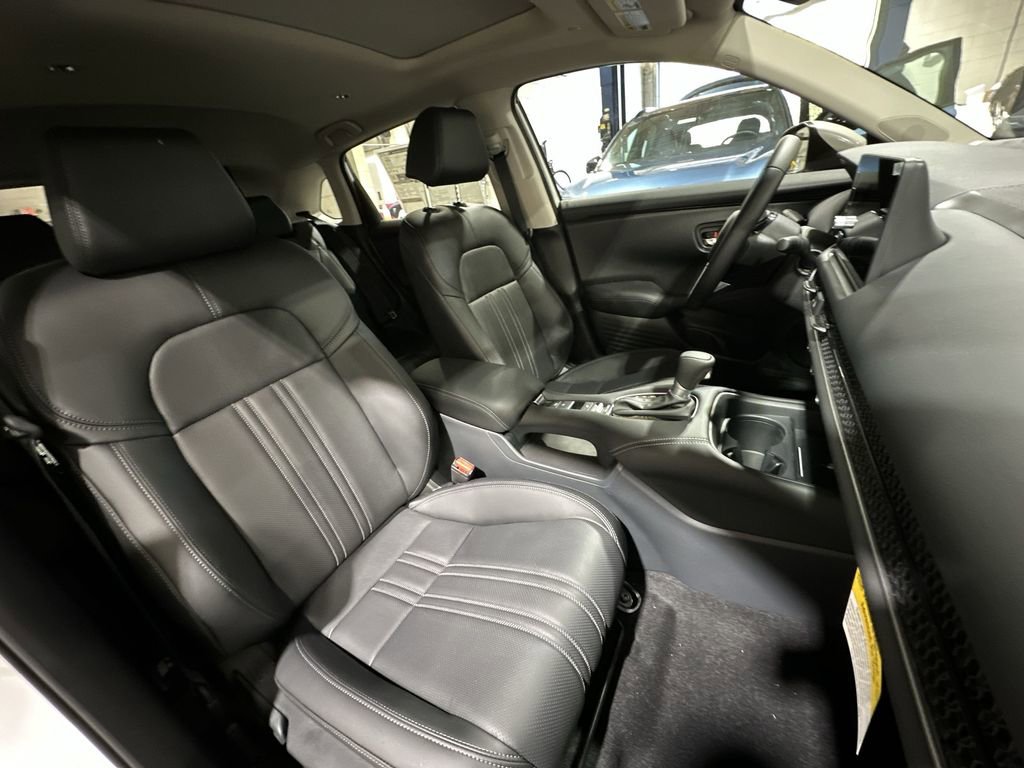 New 2026 Honda HR-V EX-L image 25