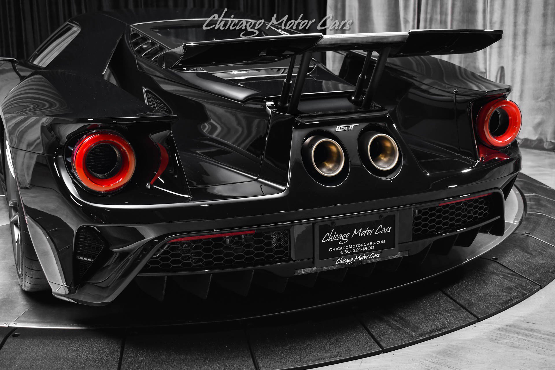 Used 2021 Ford GT RWD image 31