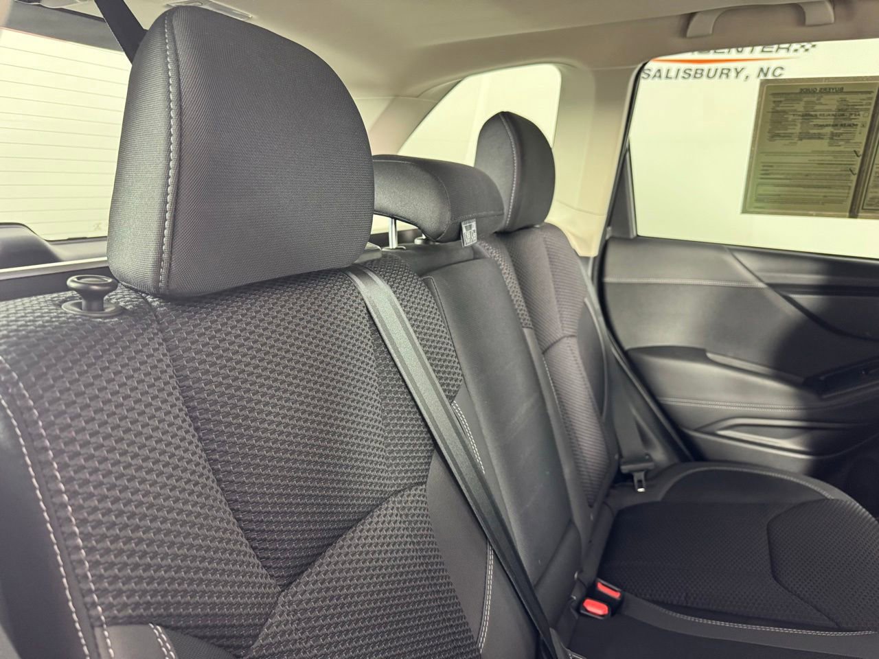 Used 2022 Subaru Forester Premium AWD/4WD image 32