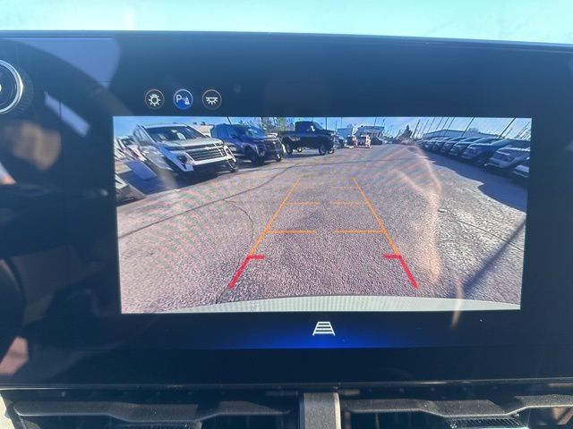 New 2026 Chevrolet Equinox LT w/ Convenience Package II image 24