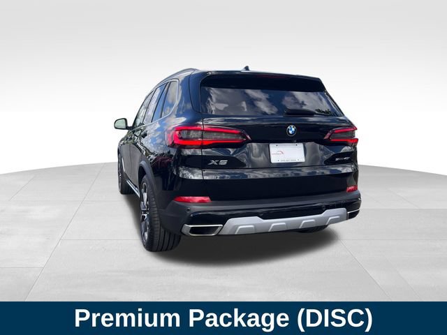 Used 2021 BMW X5 sDrive40i w/ Premium Package RWD image 3