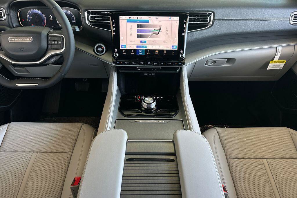 New 2026 Jeep Grand Wagoneer L 2WD w/ 8-Passenger Seating Package image 13