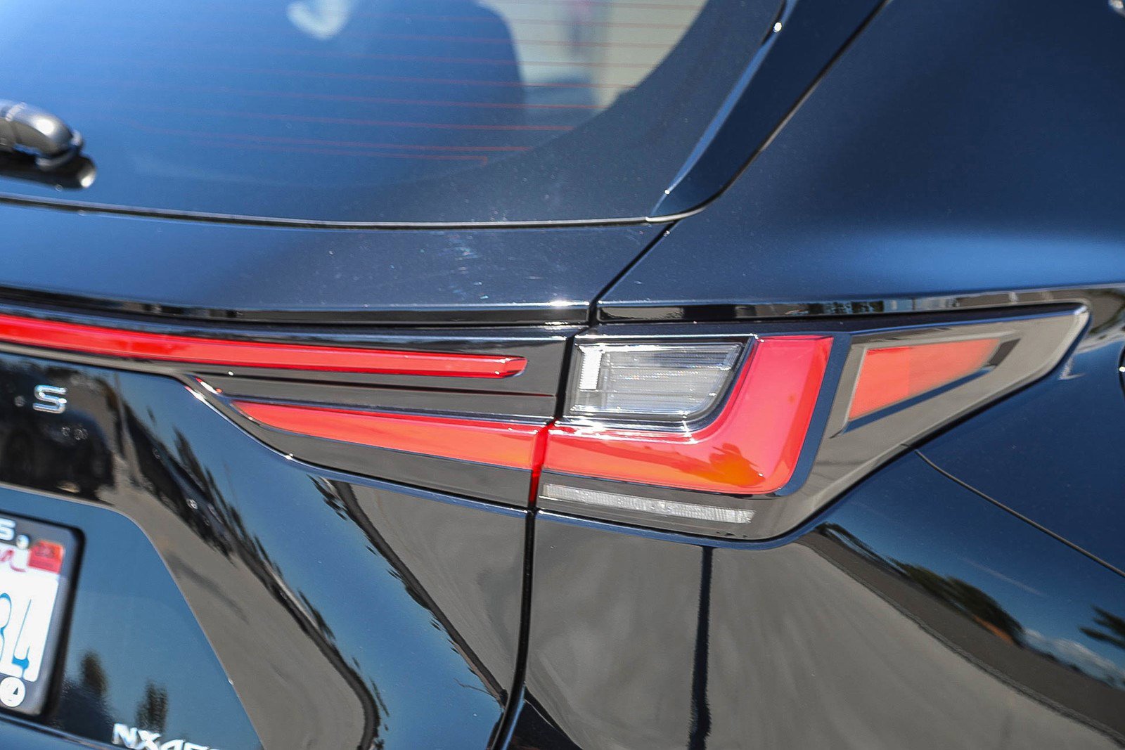 Used 2024 Lexus NX 450h+ F Sport w/ Vision Package image 9