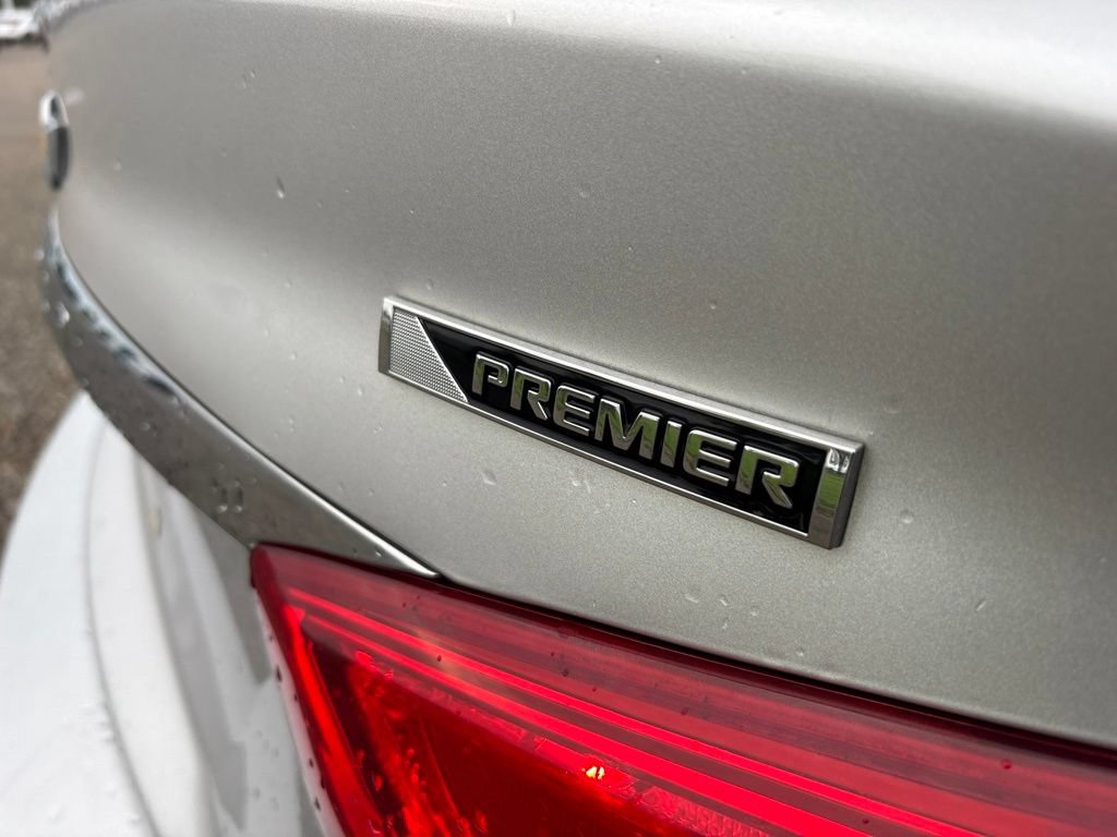 Used 2017 Chevrolet Impala Premier FWD image 4