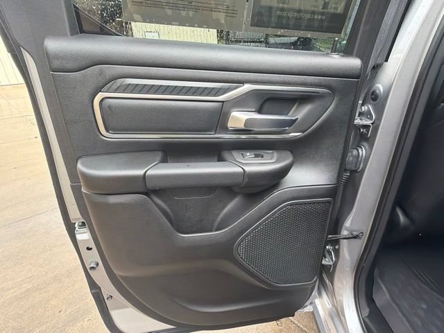 Used 2025 RAM 1500 Big Horn AWD/4WD image 12