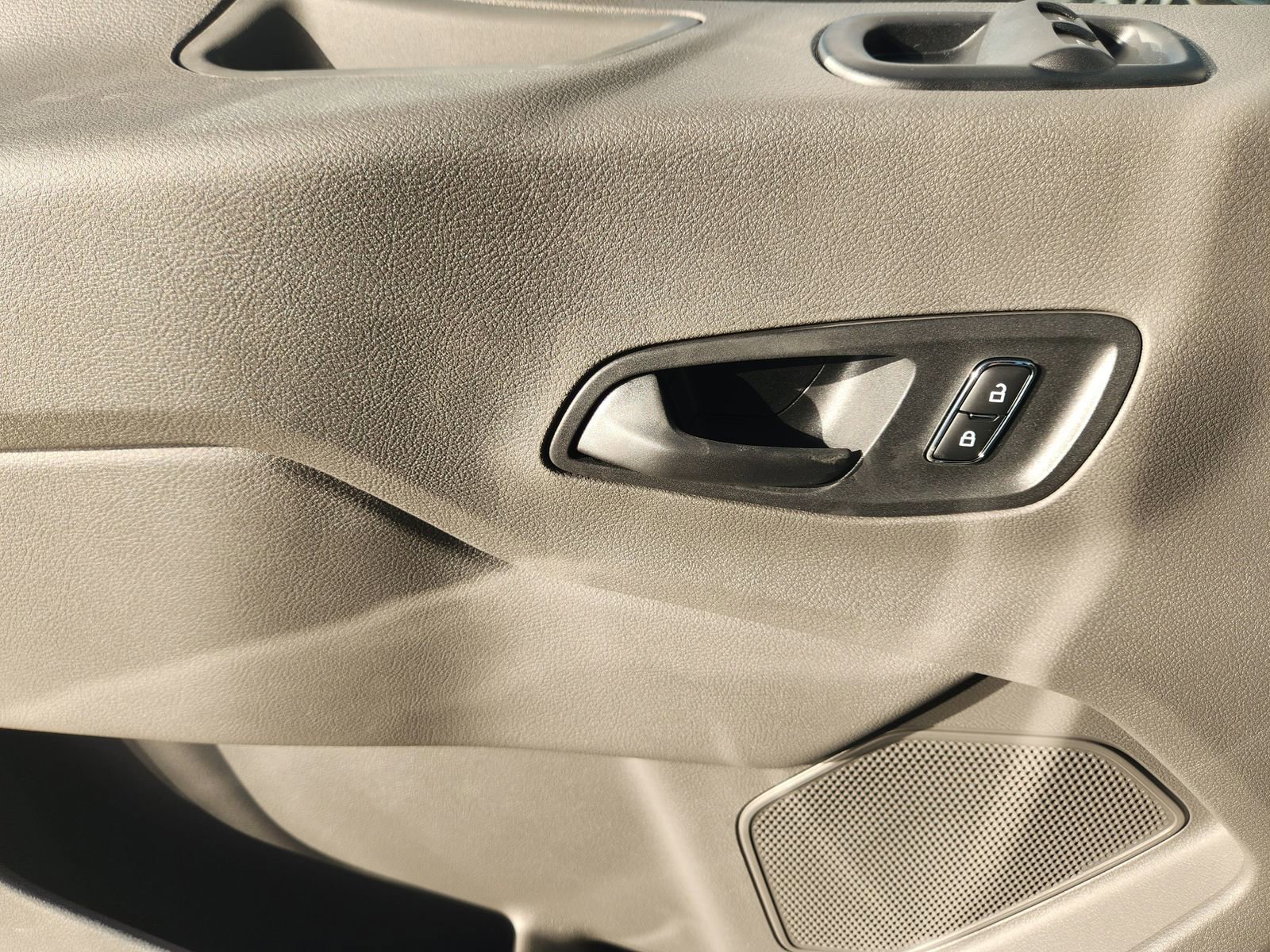 New 2026 Ford Transit 250 148 Medium Roof image 21