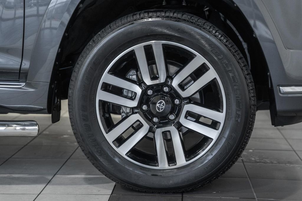 Used 2023 Toyota 4Runner Limited image 17