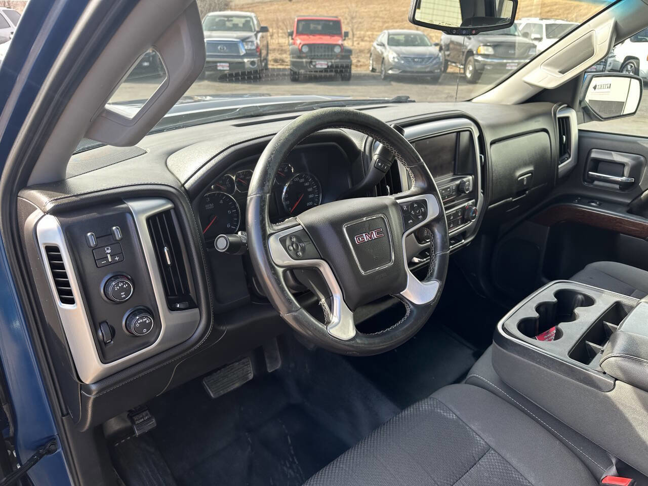 Used 2016 GMC Sierra 2500 SLE image 11