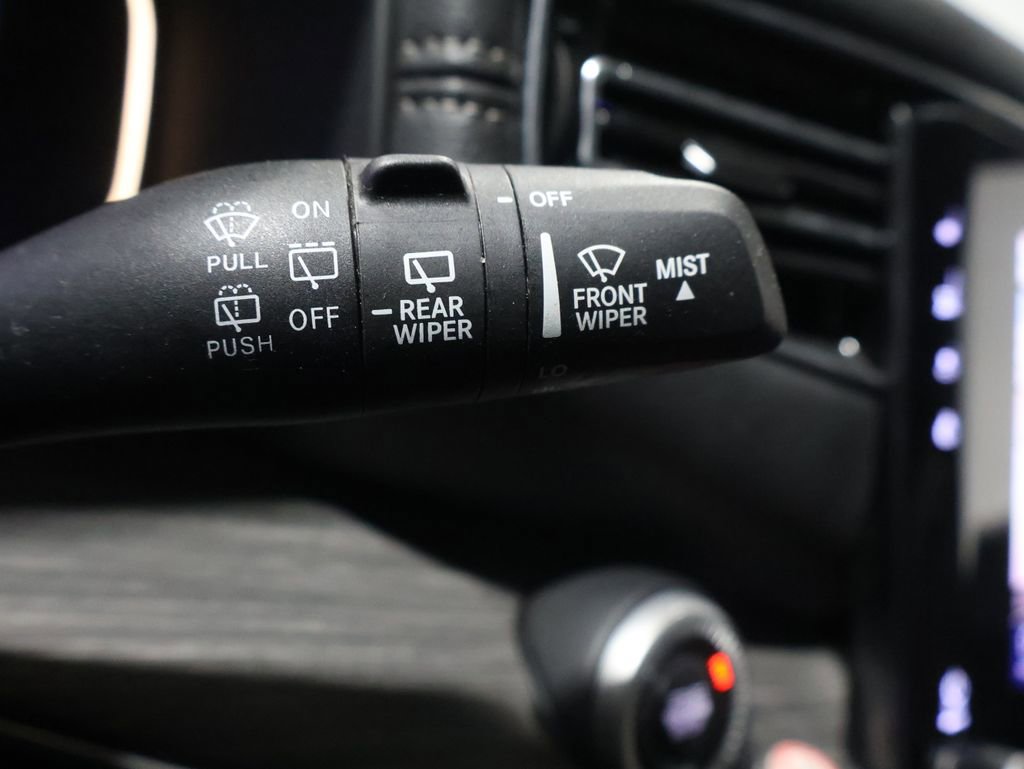 Used 2024 Jeep Wagoneer L Series III w/ Flexible Seating Group image 36