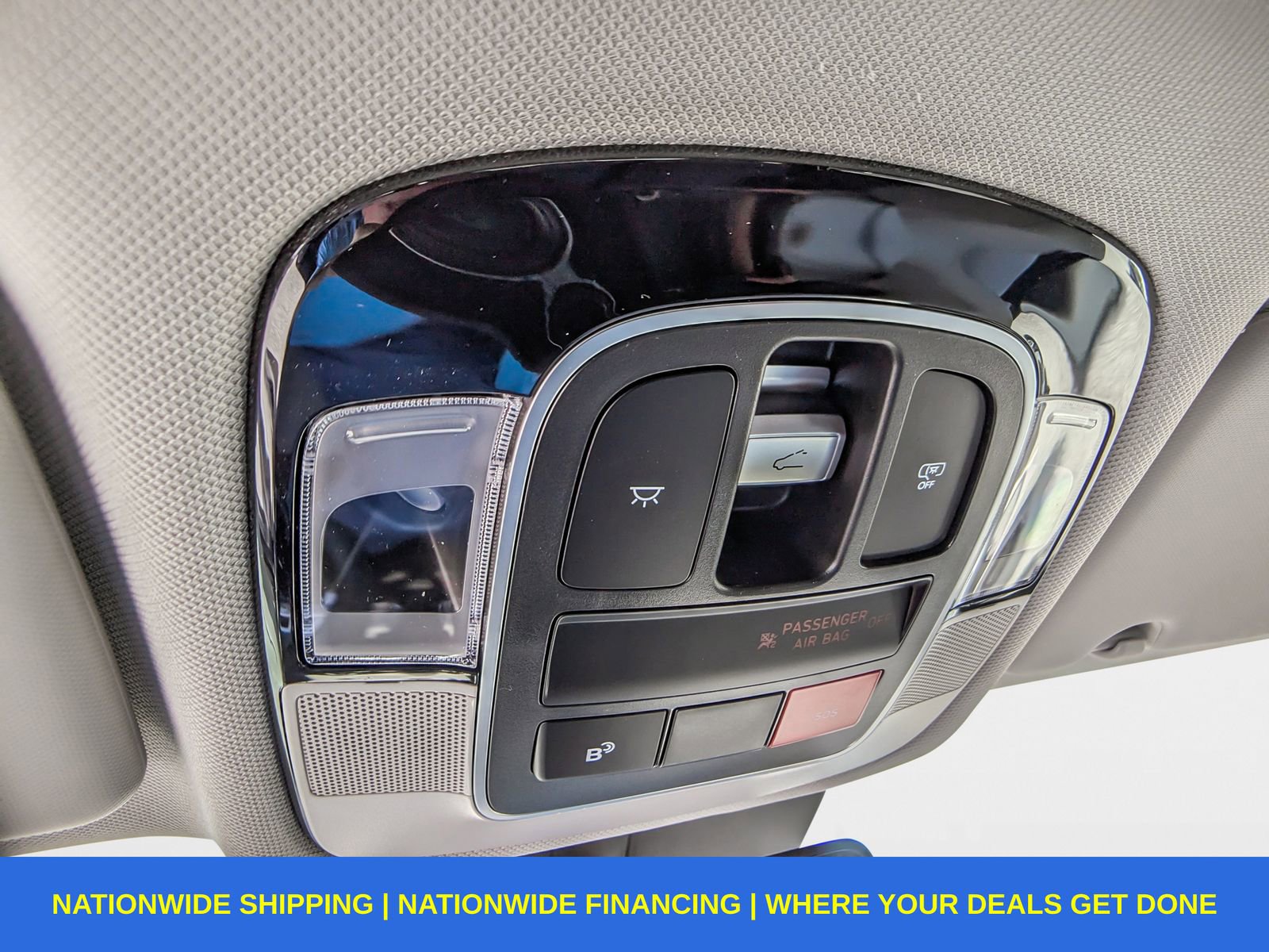 New 2025 Hyundai Tucson Limited image 28