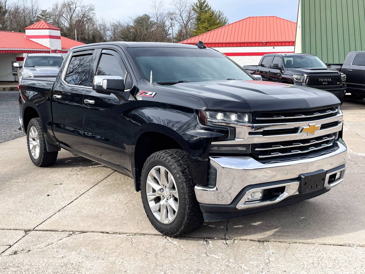 Used 2019 Chevrolet Silverado 1500 LTZ w/ LTZ Plus Package AWD/4WD image 2