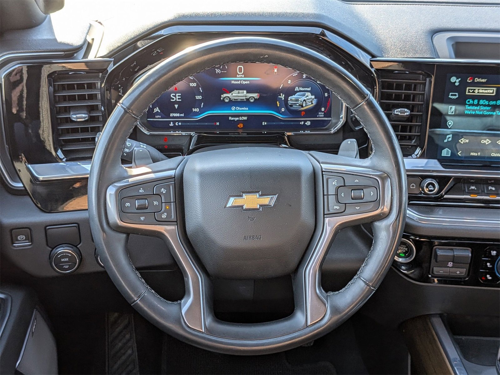 Used 2023 Chevrolet Silverado 1500 High Country image 30