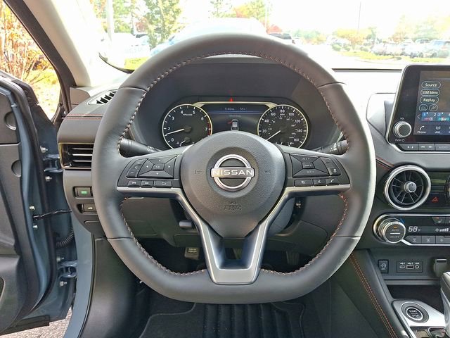 New 2025 Nissan Sentra SR w/ SR Premium Package image 17