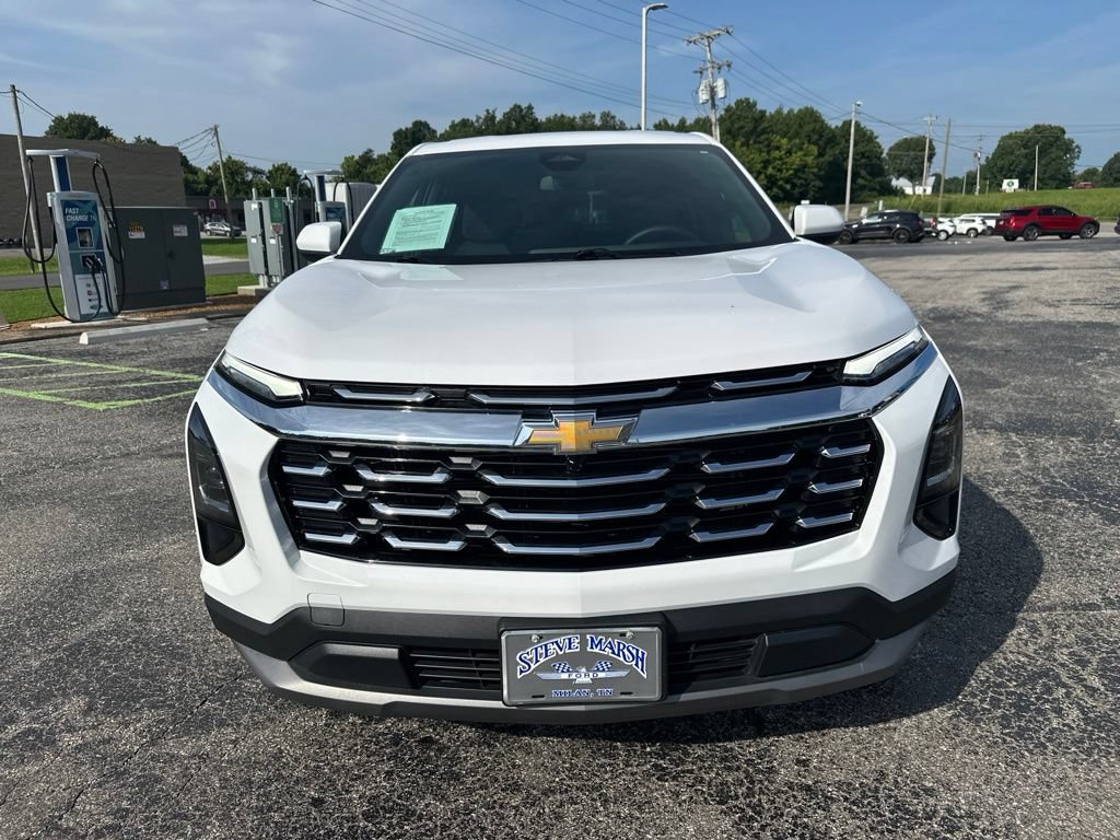 Used 2025 Chevrolet Equinox LT AWD/4WD image 8