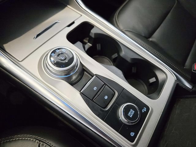 Used 2022 Ford Explorer XLT w/ Equipment Group 202A image 26