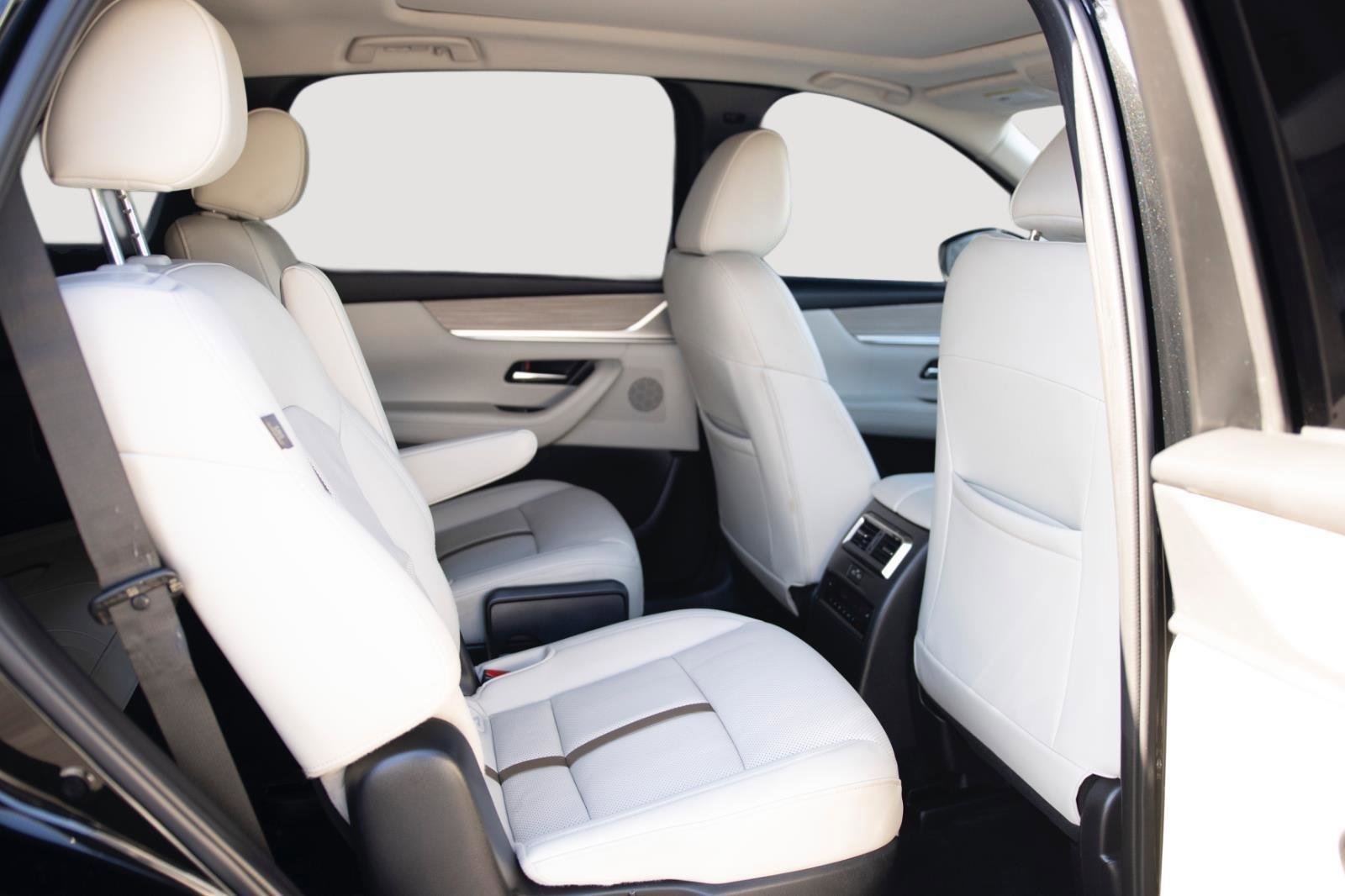 Used 2024 MAZDA CX-90 Plug-In Hybrid w/ Premium Plus image 17