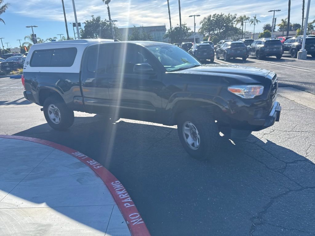 Used 2018 Toyota Tacoma SR w/ SR Convenience Package image 33