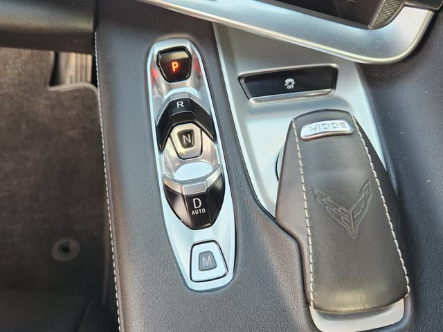 Used 2020 Chevrolet Corvette Stingray Coupe w/ 1LT RWD image 18