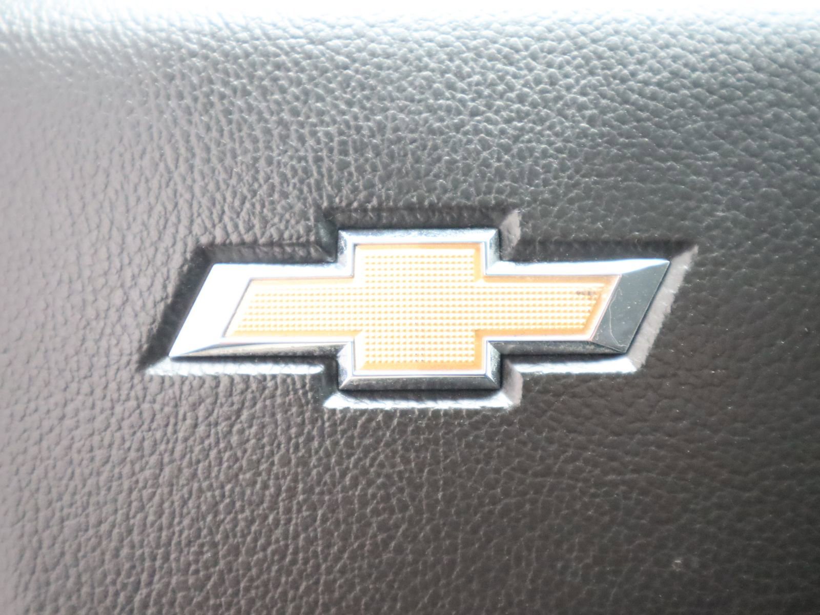 Used 2018 Chevrolet Silverado 1500 LT w/ All Star Edition AWD/4WD image 33