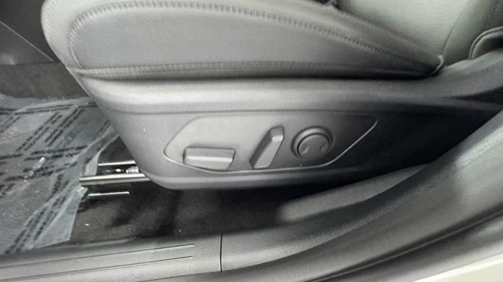 New 2026 Kia Sportage SX Prestige AWD/4WD image 11