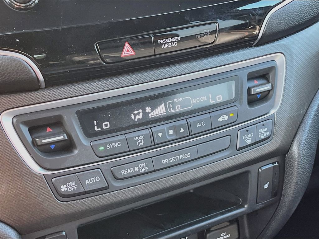 Used 2025 Honda Passport TrailSport image 15