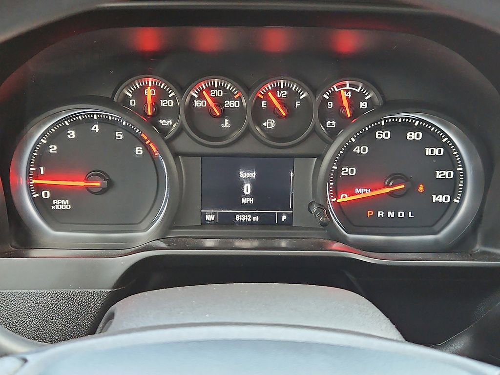 Used 2020 Chevrolet Silverado 1500 Custom w/ Custom Value Package RWD image 18