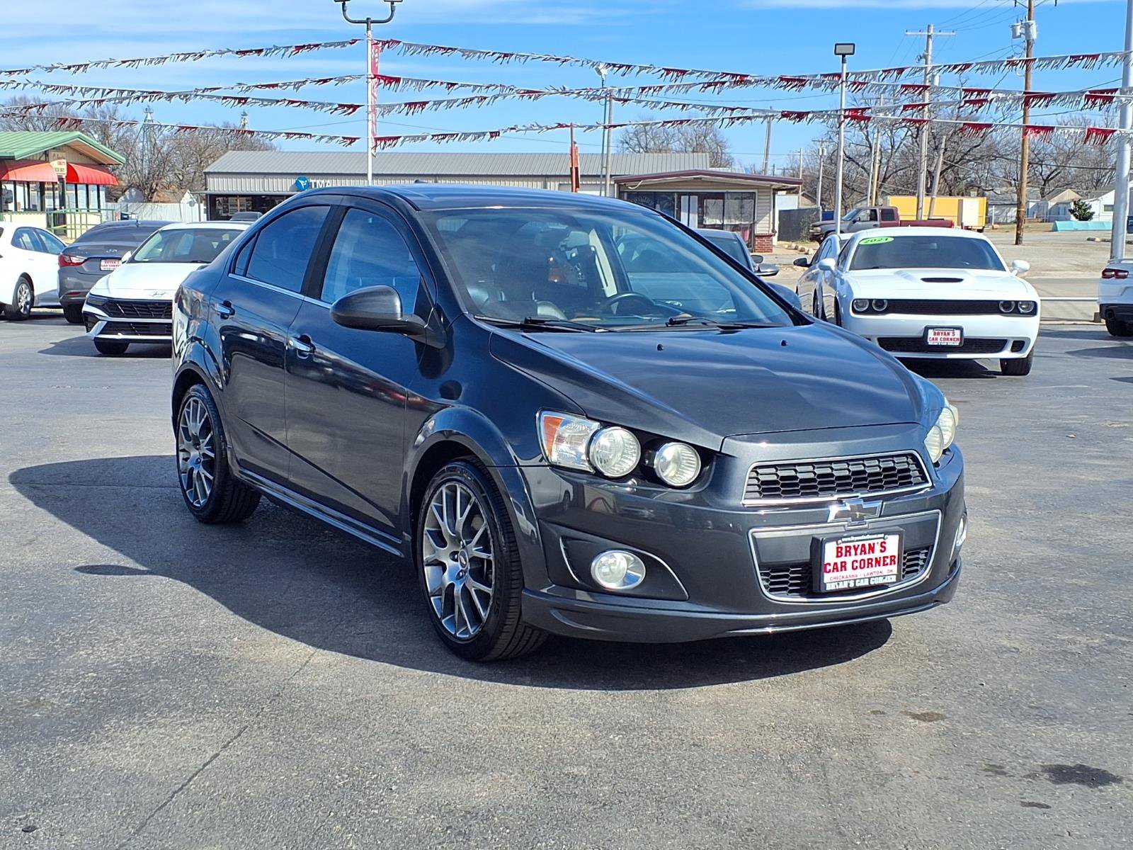 Used 2014 Chevrolet Sonic LTZ w/ Dusk Package image 24