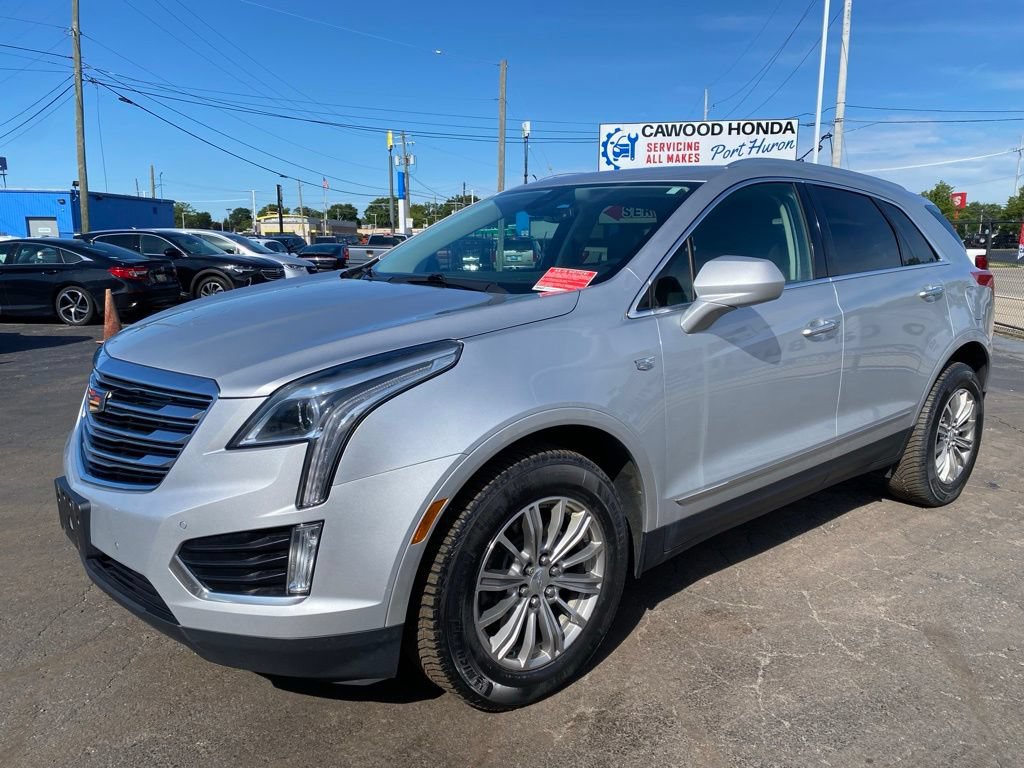 Used 2017 Cadillac XT5 Luxury w/ Driver Awareness Package AWD/4WD image 7