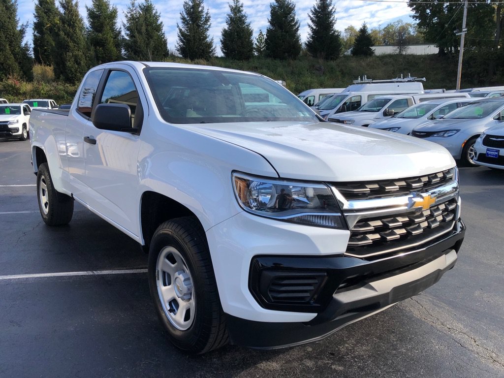 Used 2022 Chevrolet Colorado W/T RWD image 7