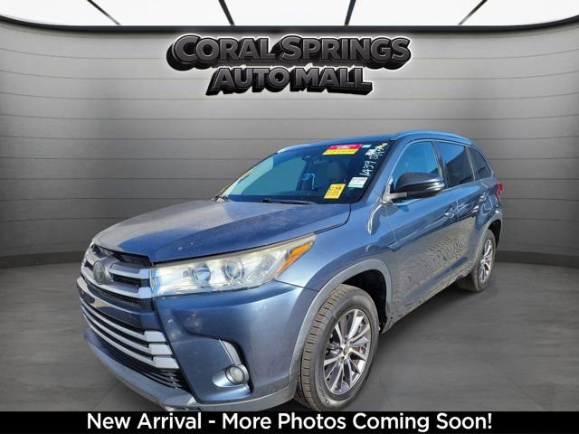 Used 2018 Toyota Highlander XLE