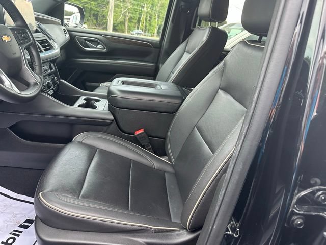 Used 2024 Chevrolet Tahoe Premier AWD/4WD image 16