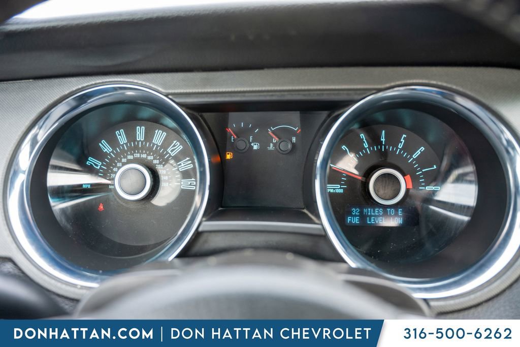 Used 2013 Ford Mustang Convertible image 7