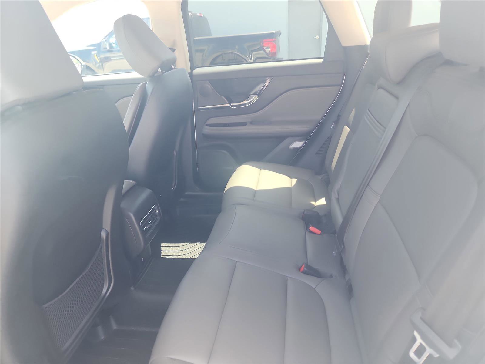 Used 2023 Lincoln Corsair FWD image 17