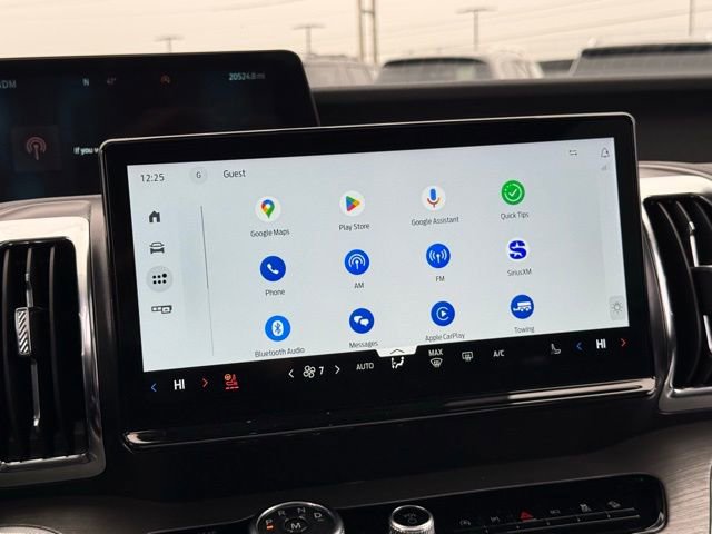 Certified 2025 Ford Expedition Platinum image 30