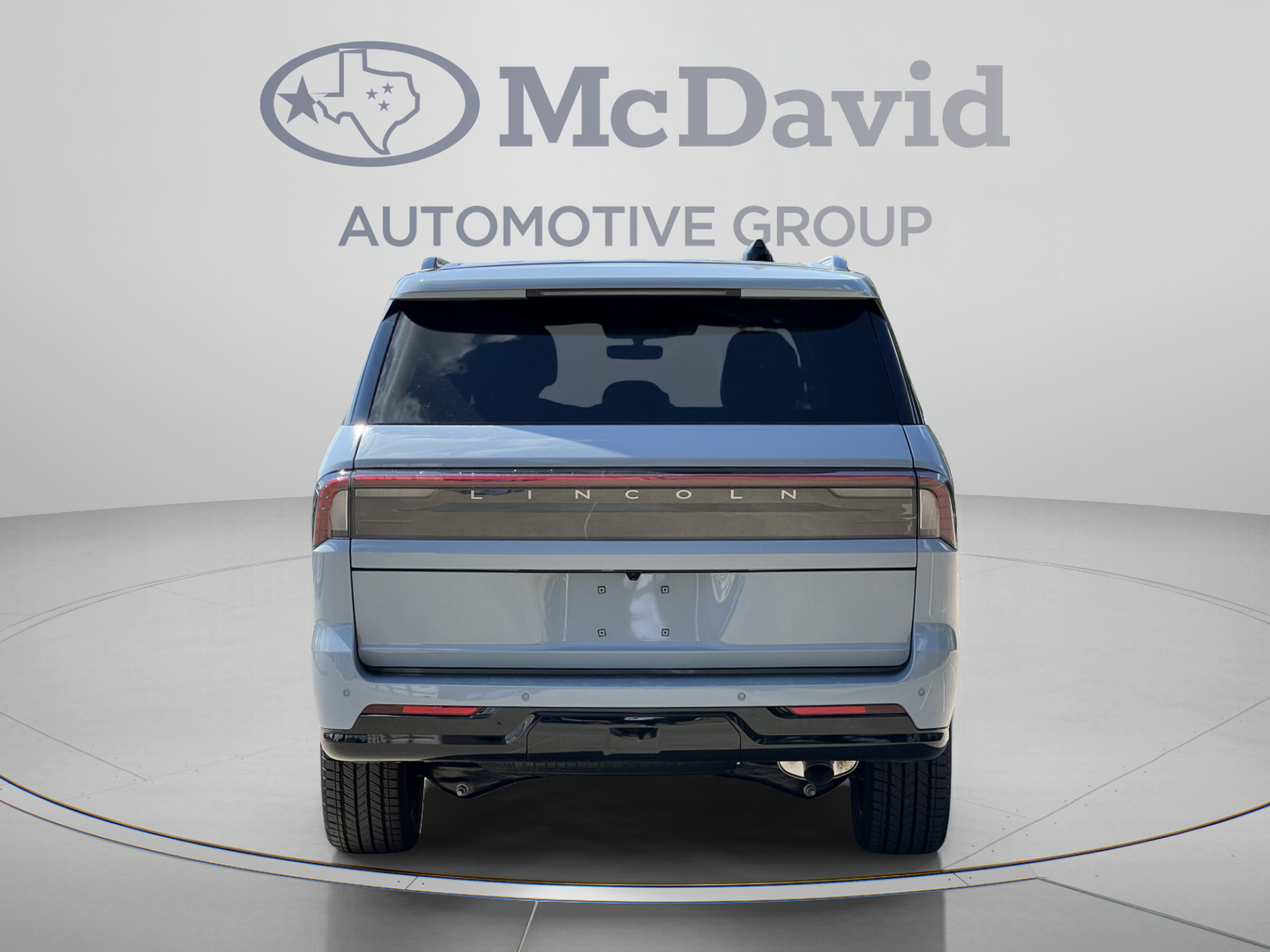 New 2026 Lincoln Navigator L Reserve w/ Jet Appearance Package AWD/4WD image 5
