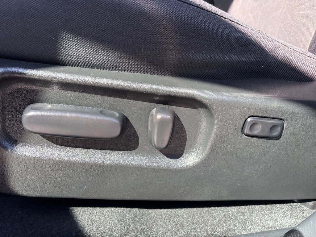 Used 2020 Toyota Tacoma TRD Off-Road image 12