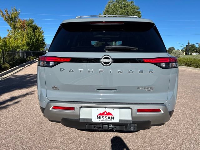 Used 2025 Nissan Pathfinder Platinum AWD/4WD image 6