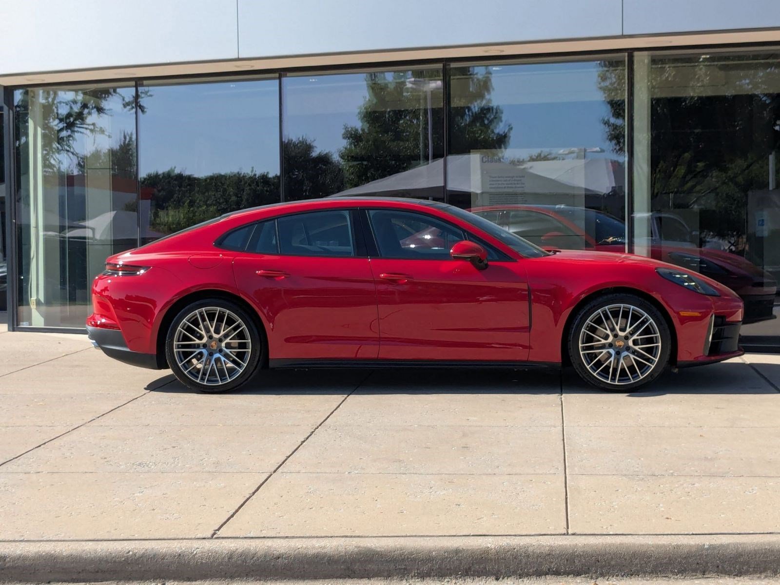 New 2025 Porsche Panamera image 8