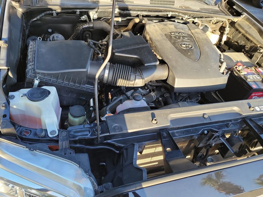 Used 2019 Toyota Tacoma SR5 image 11