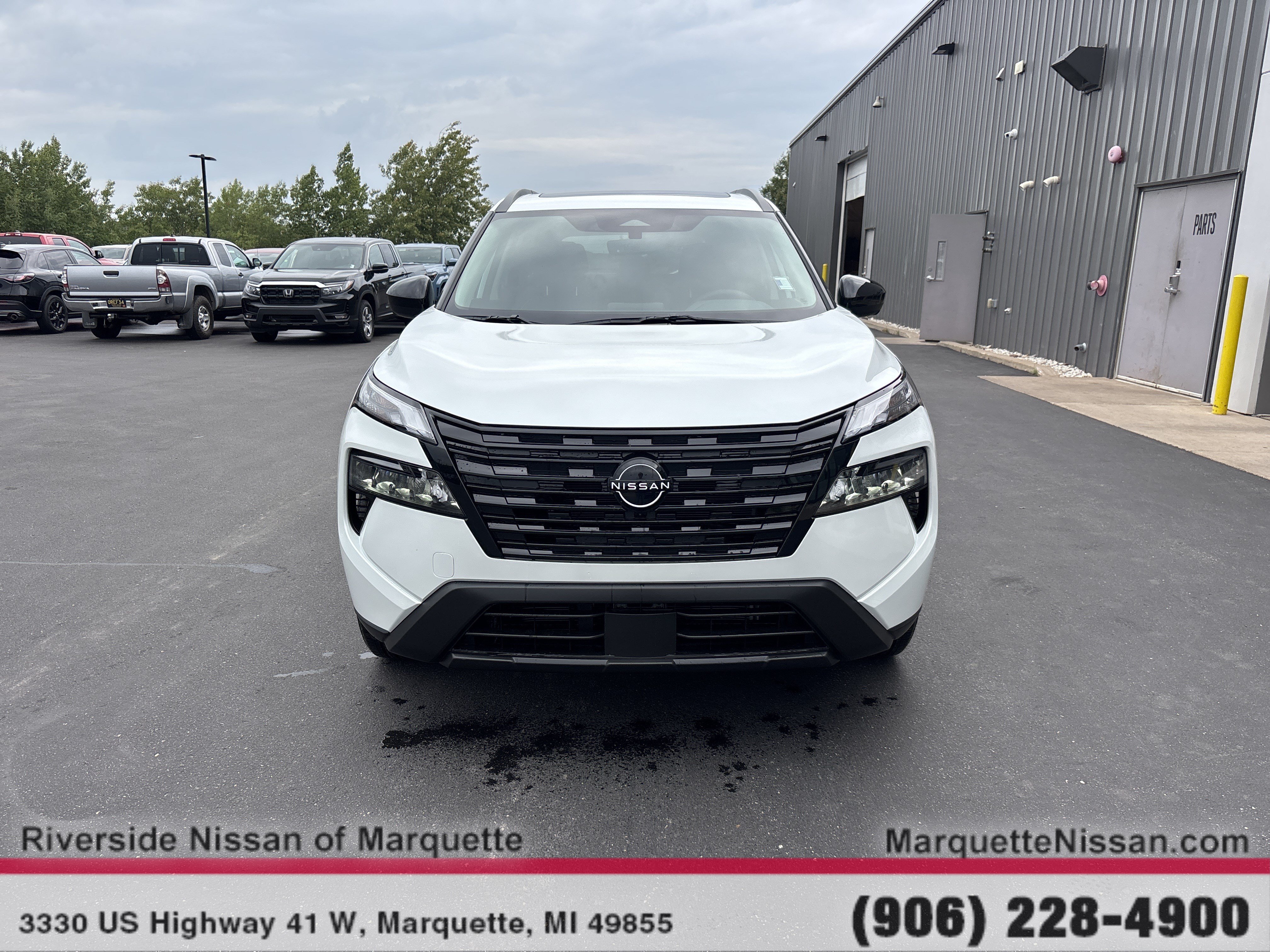 New 2026 Nissan Rogue Dark Armor AWD/4WD image 2