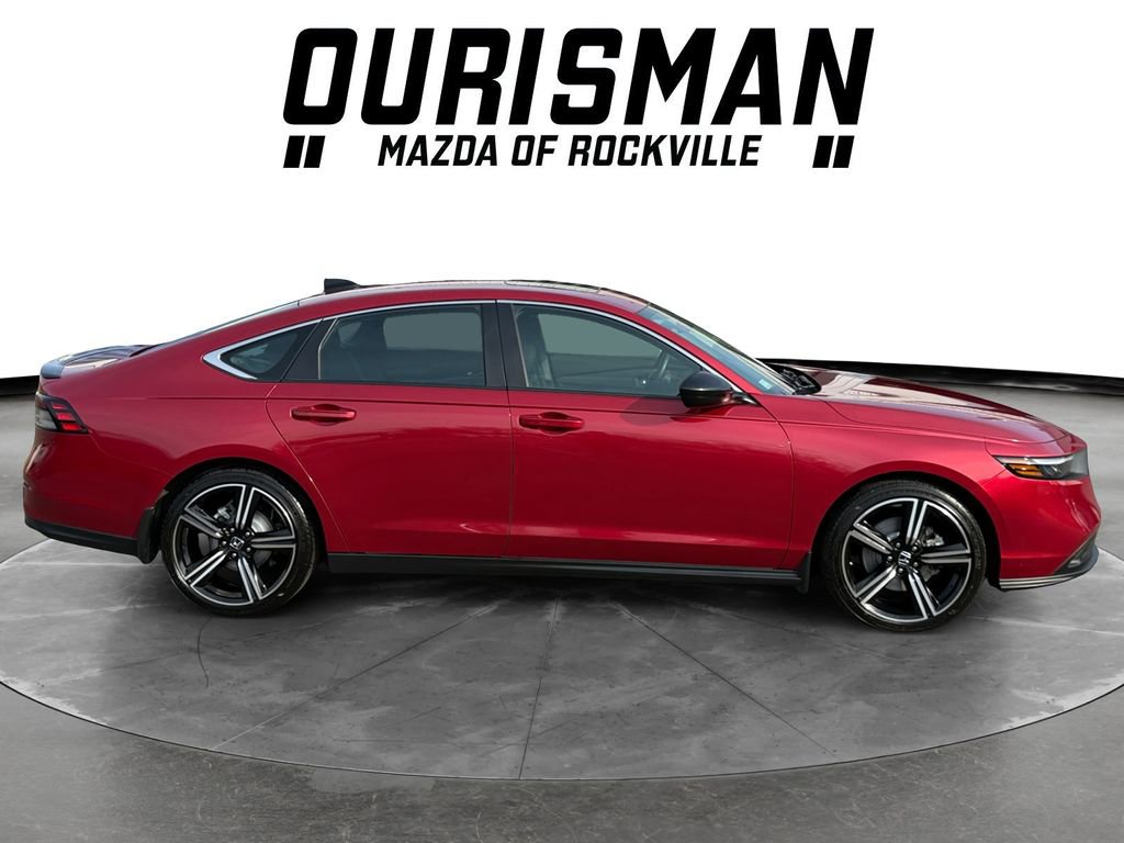 Used 2024 Honda Accord Sport image 7