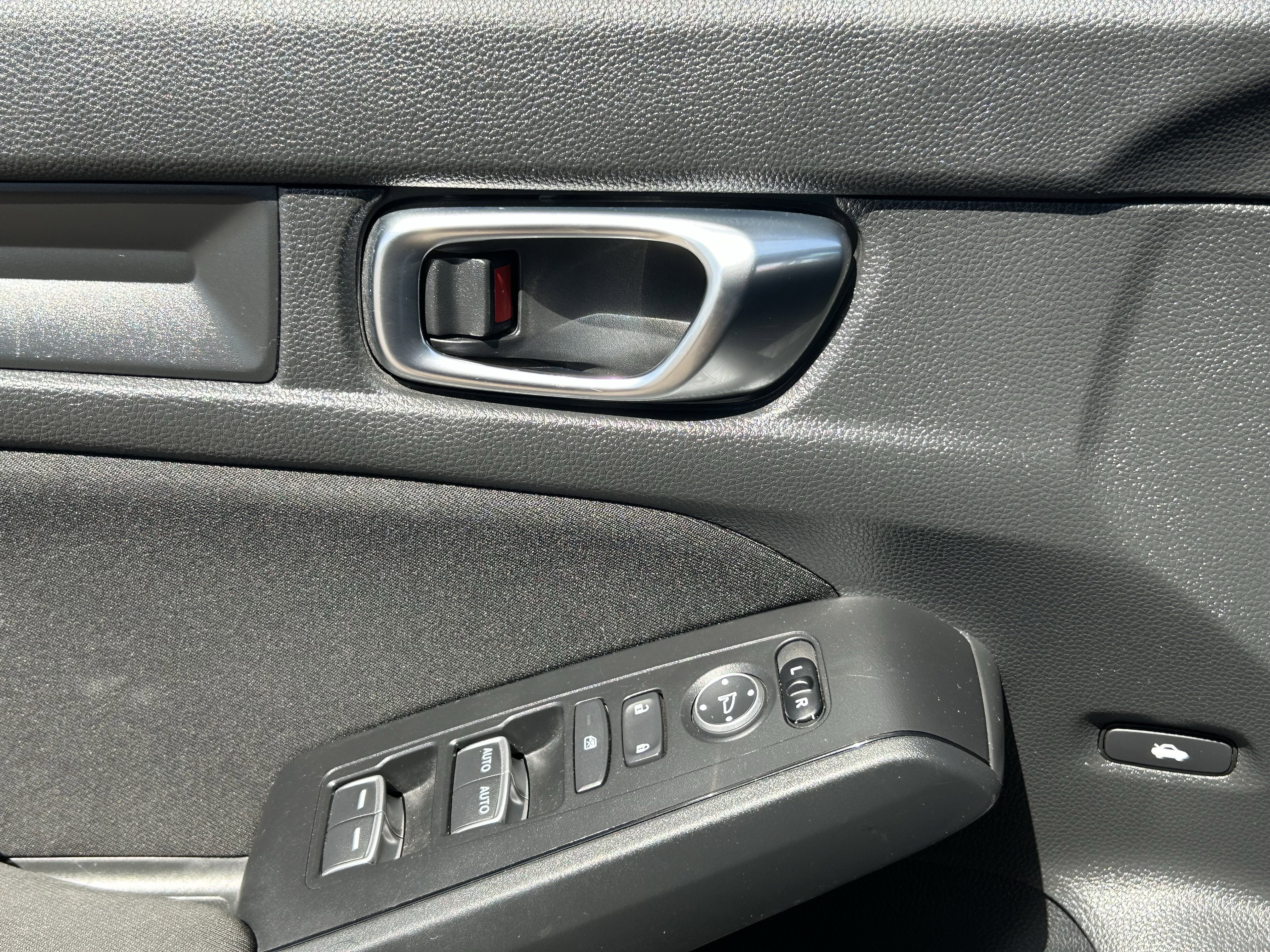 Used 2022 Honda Civic Sport image 21